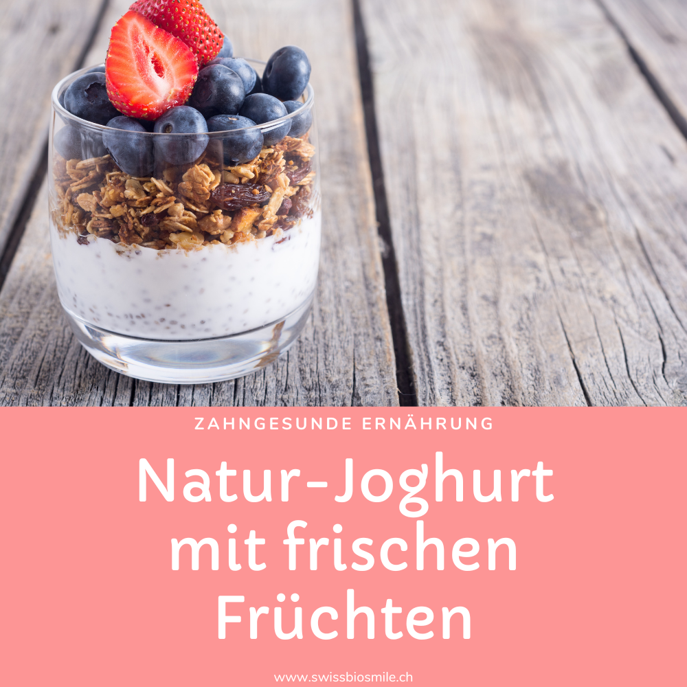 naturjoghurt mit früchten